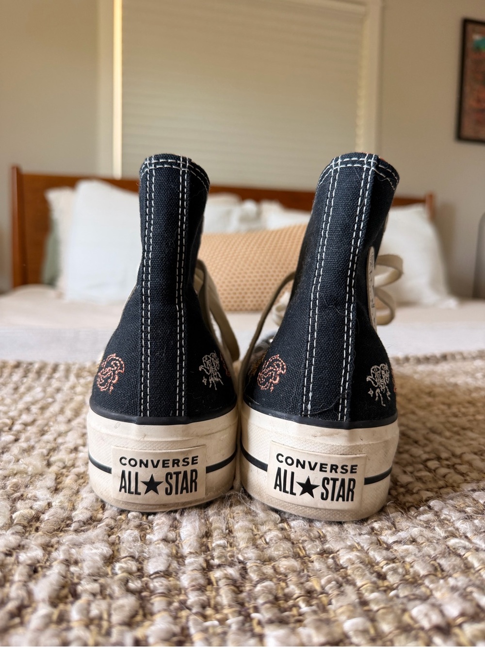 Converse Black High Top - Astrology - Picture 5 of 6